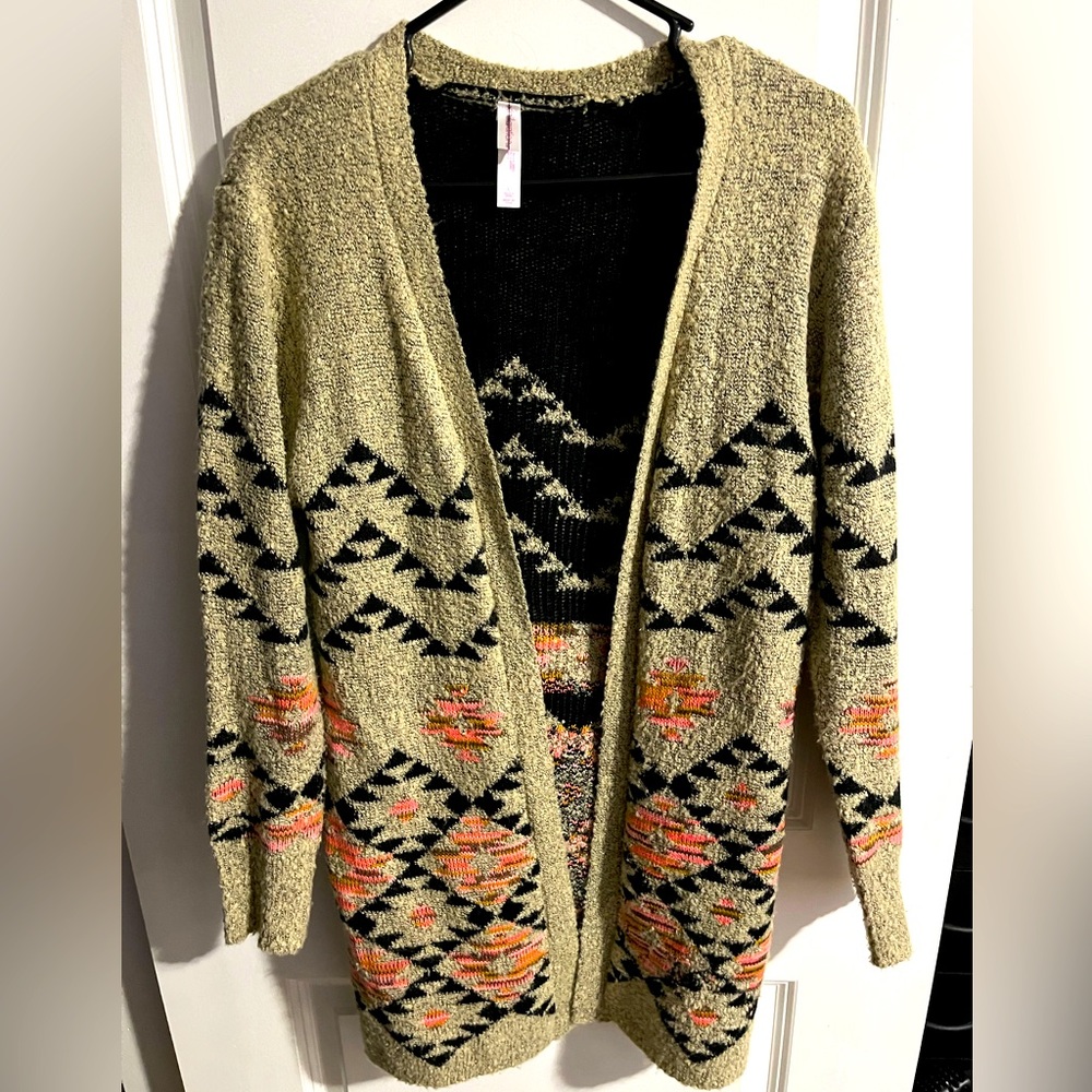 Tribal Design Cardigan